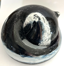 Load image into Gallery viewer, Memorial Curled Glass Cat