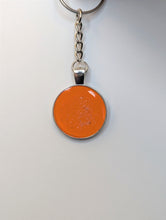 Load image into Gallery viewer, Resin Color Pendant - Keychain